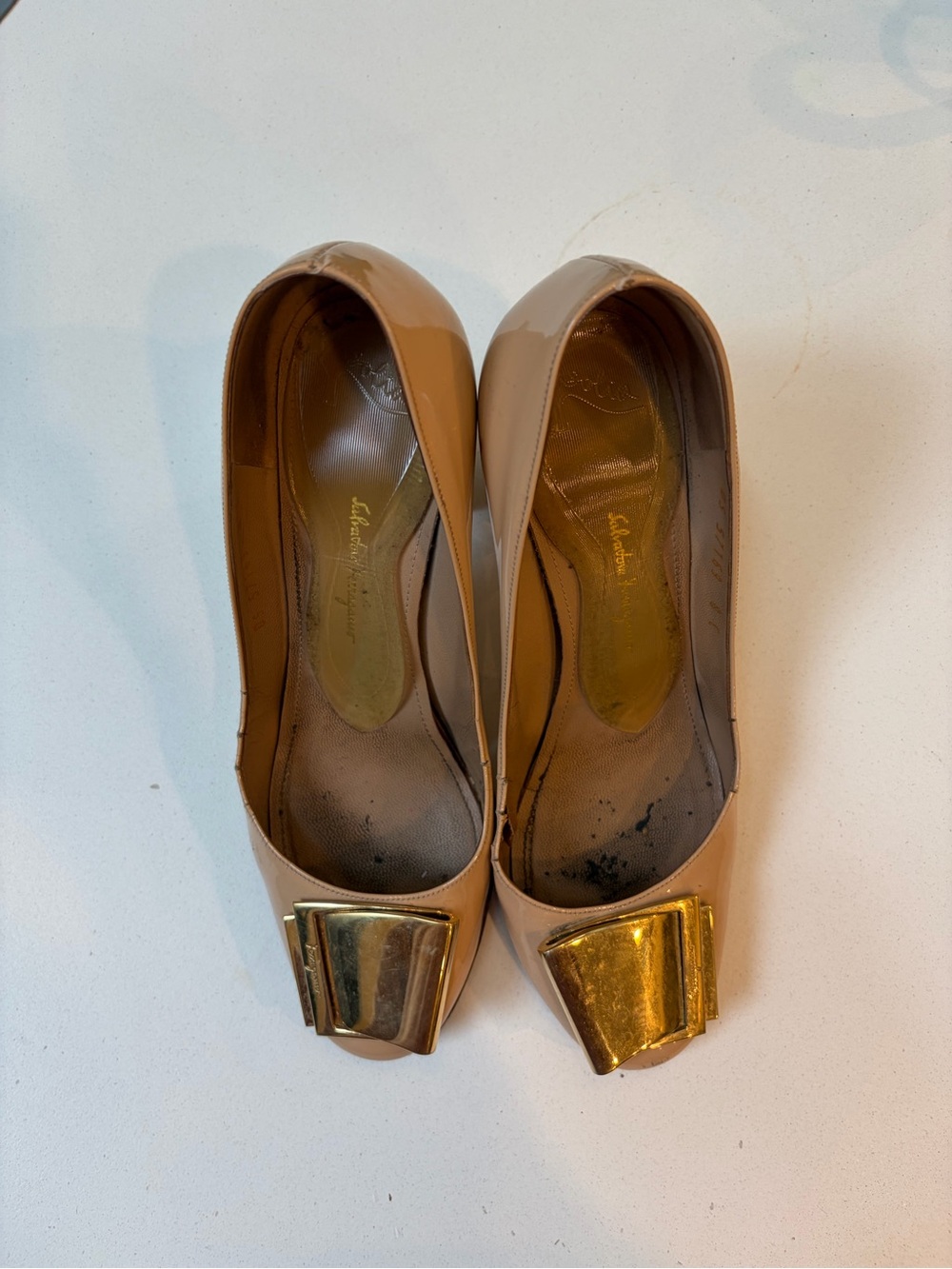 Salvatore Ferragamo Beige Patent Leather Pumps with Gold Buckle